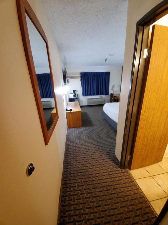 Hibbing Inn And Suites מראה חיצוני תמונה